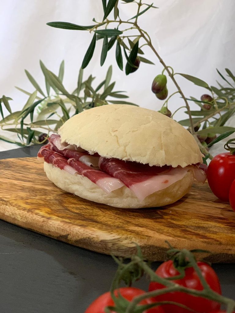 La vuelta al cole y los bocadillos de jamón ibérico