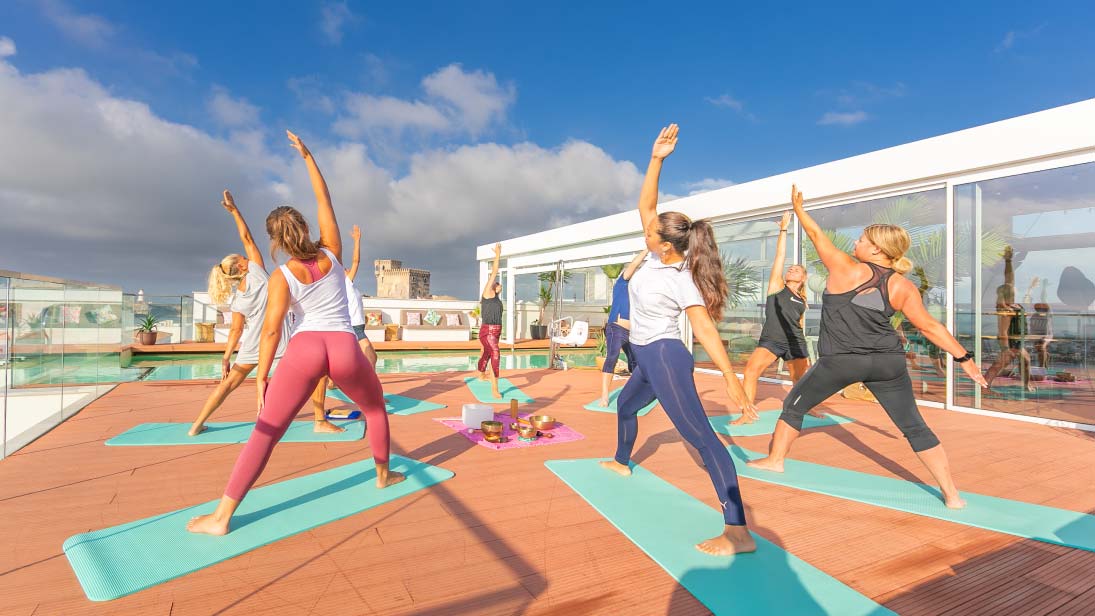 yoga tarifa hotel