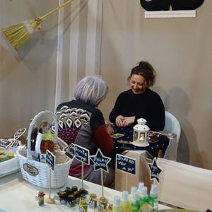 stand en feria de Tarot Sevilla